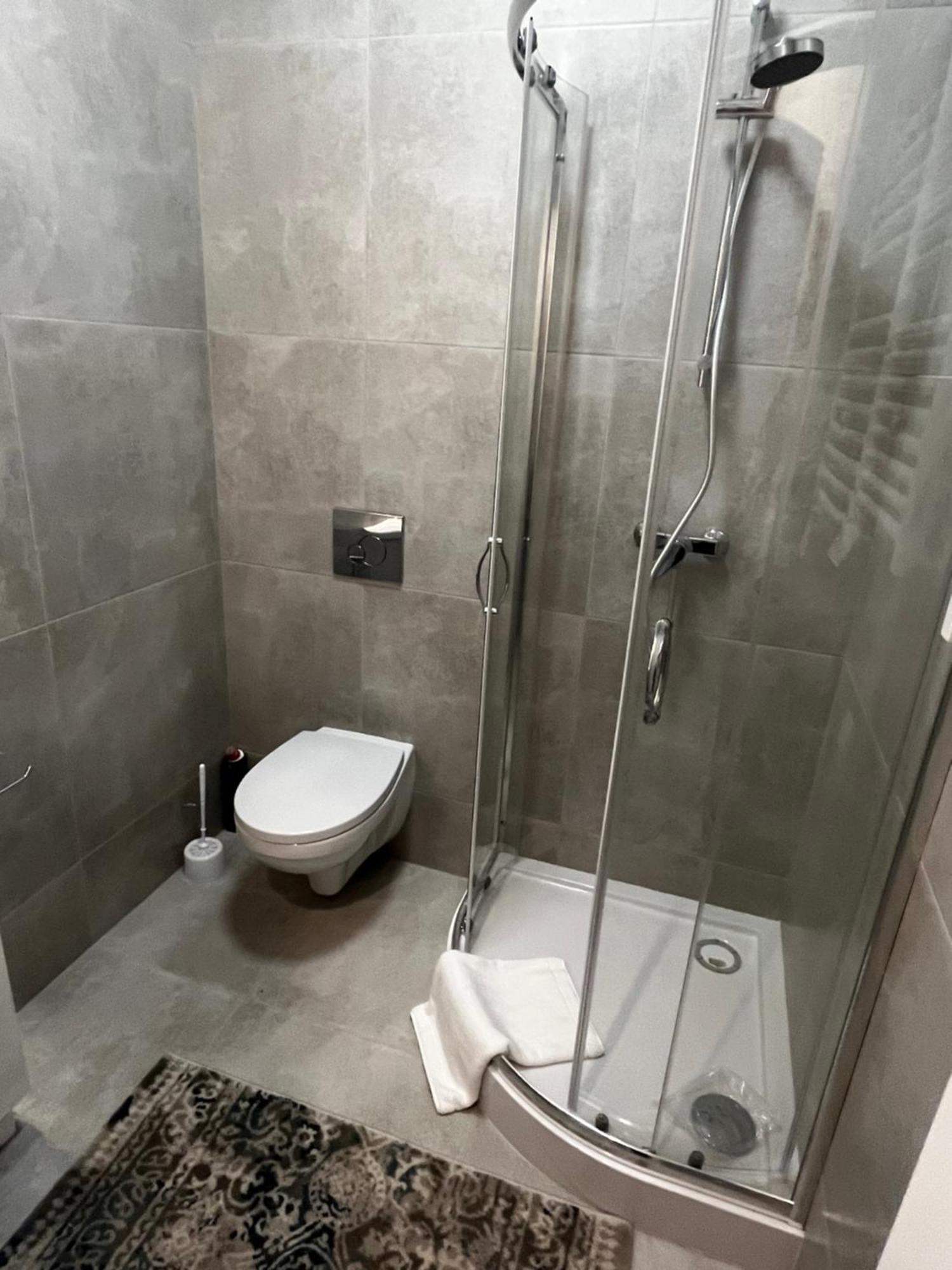 Apartamenty Dbrw Jezyce Poznań Esterno foto