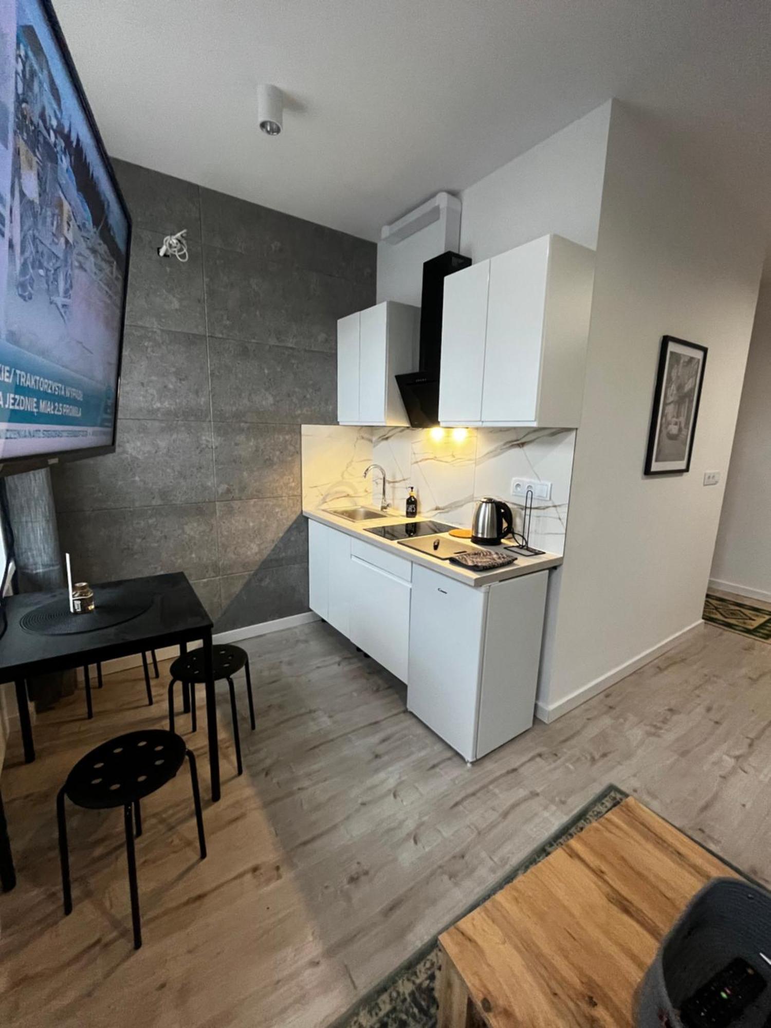 Apartamenty Dbrw Jezyce Poznań Esterno foto
