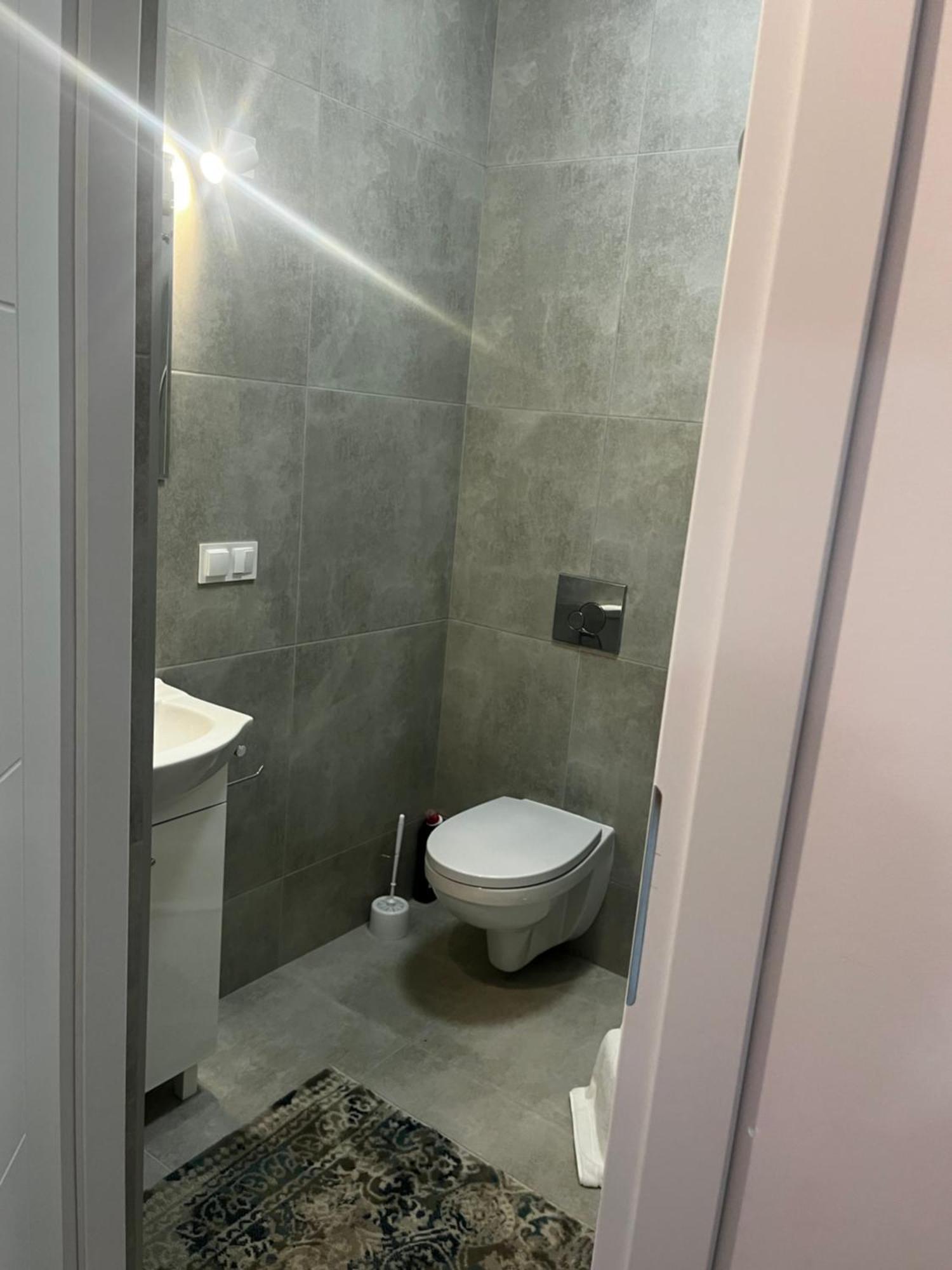 Apartamenty Dbrw Jezyce Poznań Esterno foto