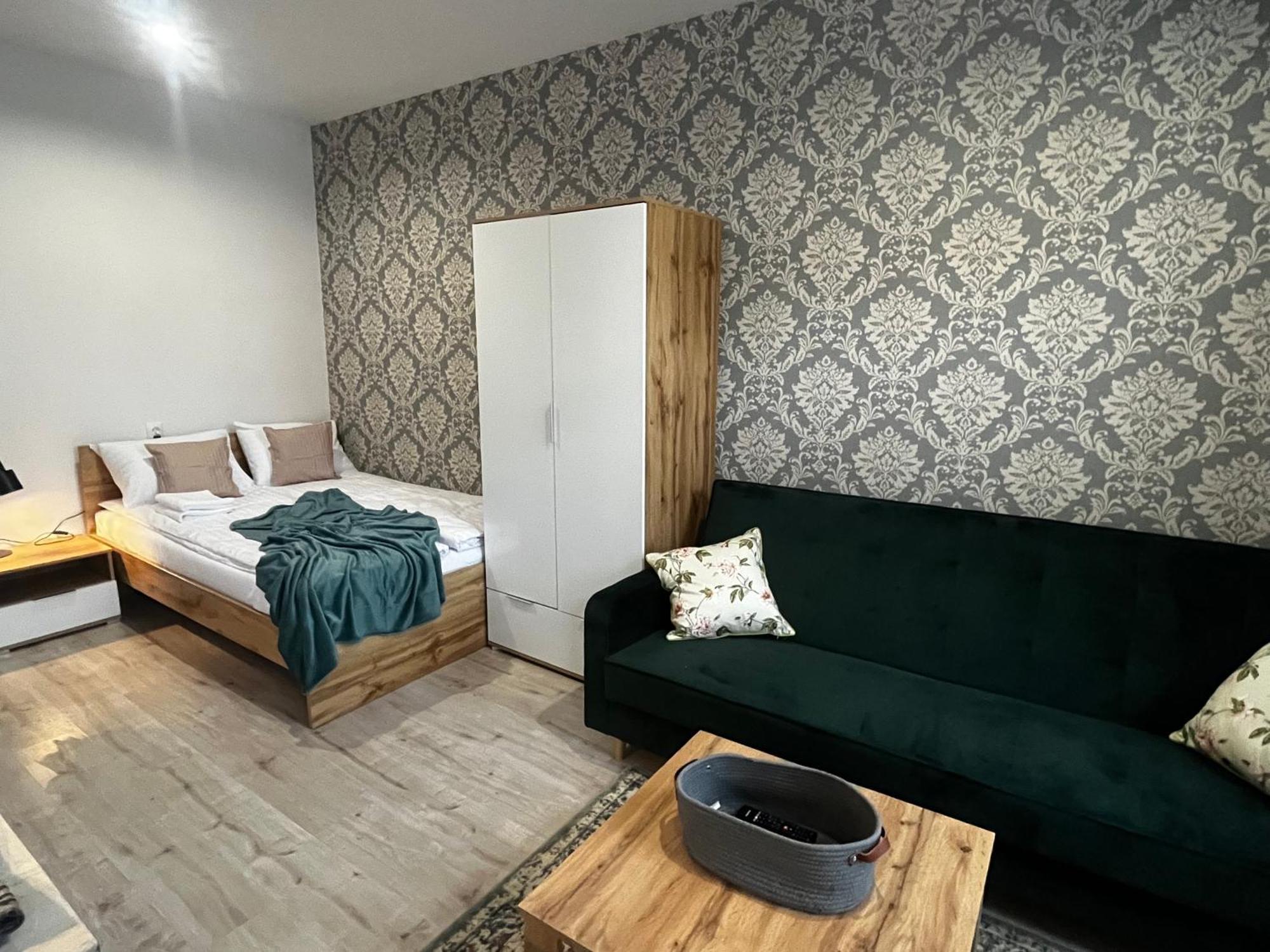 Apartamenty Dbrw Jezyce Poznań Esterno foto